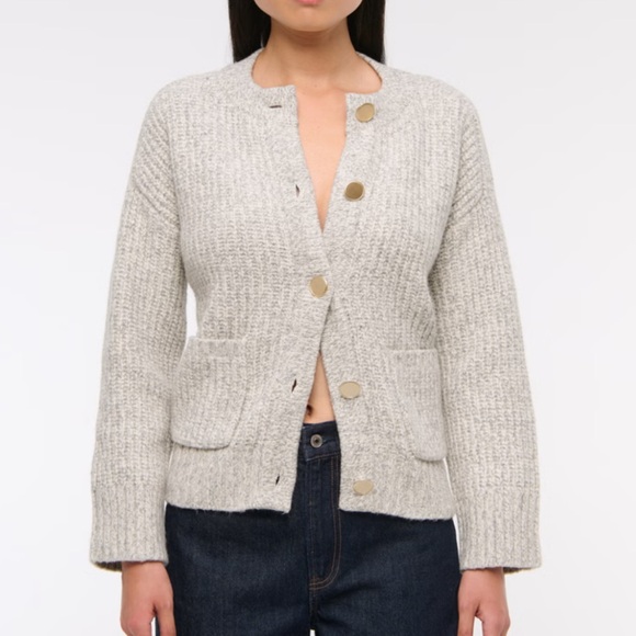 Abercrombie & Fitch Gray Cardigan Sweater - Sz. M - NWT - Picture 1 of 5